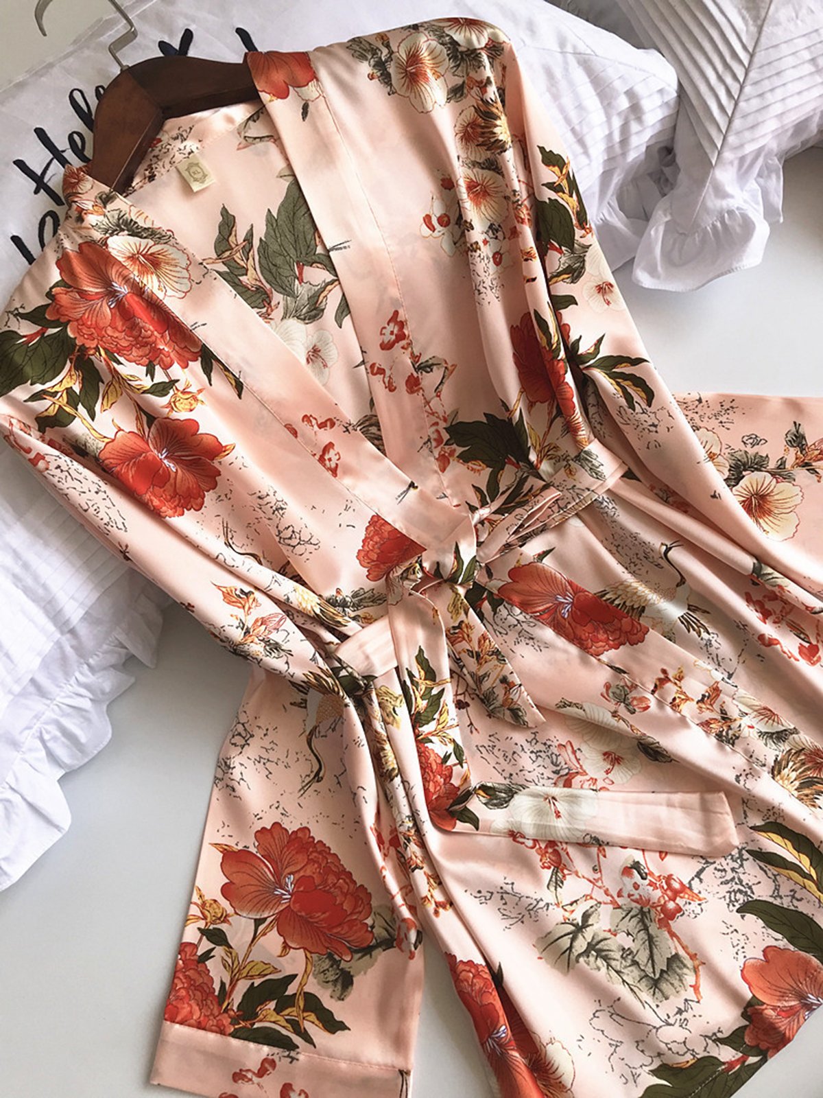 Floral Tela de Seda manga larga Chaqueta Camisola Pantalones Pijamas De tres piezas Traje